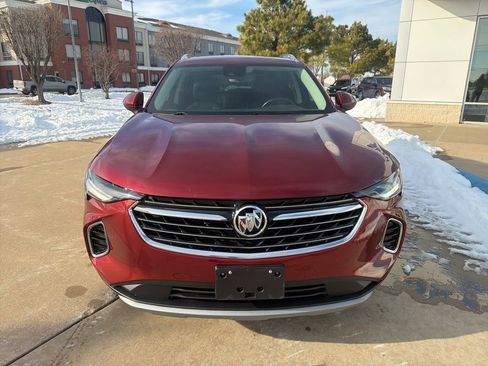 Used 2023 Buick Envision Essence image 3