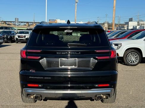 Certified 2024 GMC Acadia Denali w/ Super Cruise Package image 4