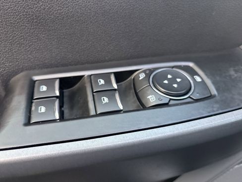 Used 2024 Ford F250 XLT image 18