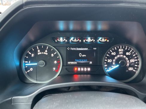 Used 2019 Ford F150 XLT w/ Equipment Group 302A Luxury image 28