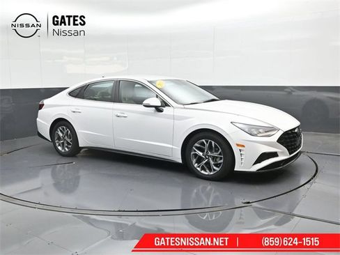 Used 2023 Hyundai Sonata SEL image 4