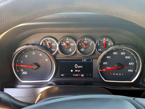 Used 2021 Chevrolet Silverado 2500 LT w/ Z71 Off-Road Package image 14