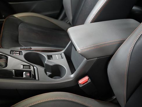 Certified 2024 Subaru Crosstrek 2.5i Limited w/ Crosstrek Mirror Package image 20