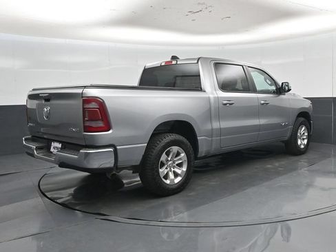Used 2023 RAM 1500 Laramie AWD/4WD image 3