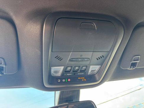 Used 2023 Buick Enclave Essence w/ Experience Buick Package image 32