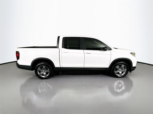 Used 2024 Honda Ridgeline TrailSport image 15