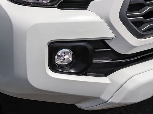 Used 2023 Toyota Tacoma TRD Sport AWD/4WD image 7