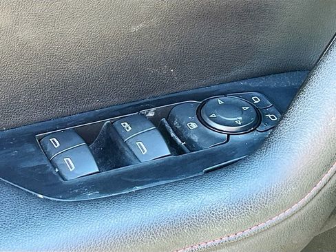 Used 2023 Chevrolet Blazer RS image 18