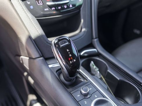Used 2021 Cadillac XT6 Premium Luxury FWD image 18