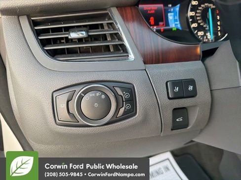 Used 2013 Ford Edge Limited image 15