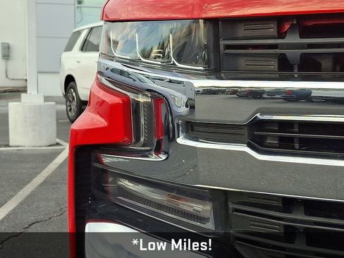 Used 2020 Chevrolet Silverado 1500 LT w/ All-Star Edition image 10