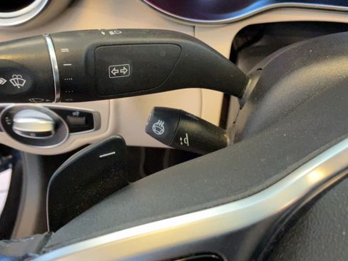 Used 2020 Mercedes-Benz C 300 4MATIC Sedan image 21