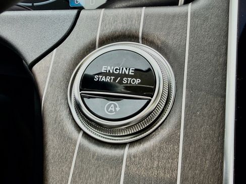 New 2026 Mercedes-Benz E 350 4MATIC Sedan image 27