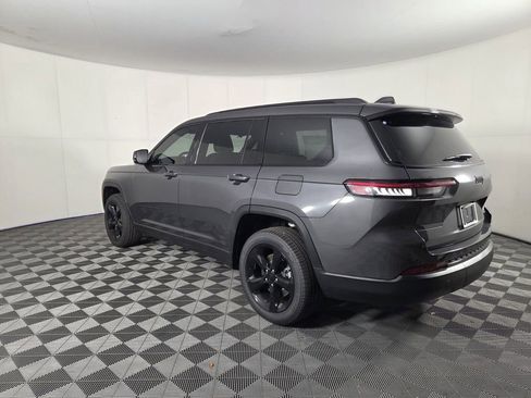 New 2025 Jeep Grand Cherokee L Limited w/ Black Appearance Package RWD image 7
