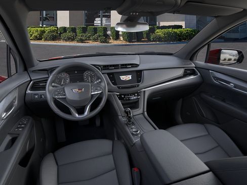 New 2025 Cadillac XT6 Luxury image 15