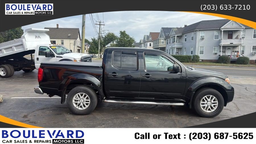 Used 2016 Nissan Frontier SV AWD/4WD image 8