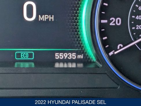 Certified 2022 Hyundai Palisade SEL w/ 8P Bench Seat Package AWD/4WD image 24