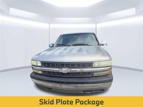 Used 2001 Chevrolet Silverado 1500 LS w/ Off-Road Chassis Pkg AWD/4WD image 2