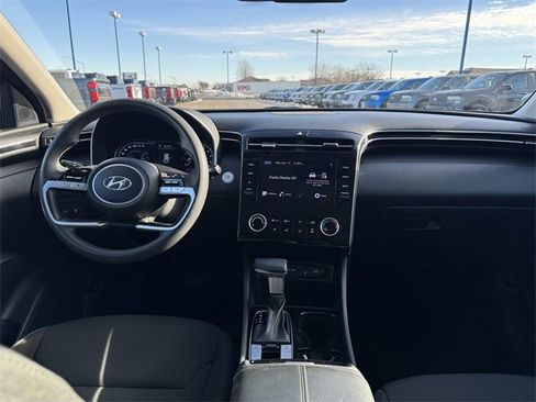 Used 2023 Hyundai Tucson SEL image 16