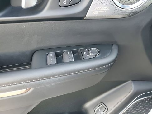 Used 2025 Buick Enclave Avenir w/ Super Cruise Package image 28