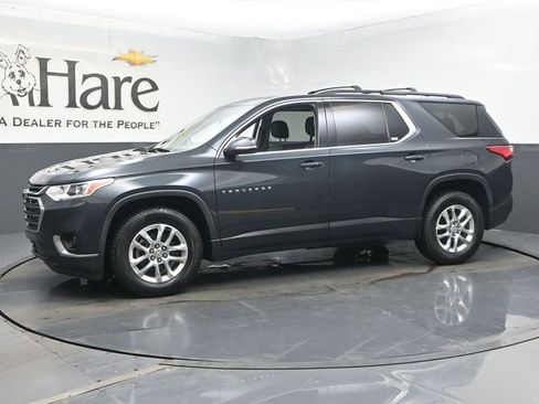 Used 2019 Chevrolet Traverse LT image 32