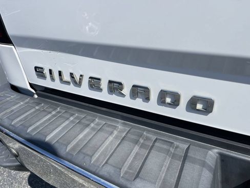 Used 2018 Chevrolet Silverado 1500 LT w/ All Star Edition RWD image 6