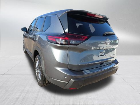 Used 2024 Nissan Rogue S AWD/4WD image 6