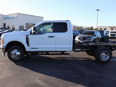New 2026 Ford F350 XL w/ XL Chrome Package