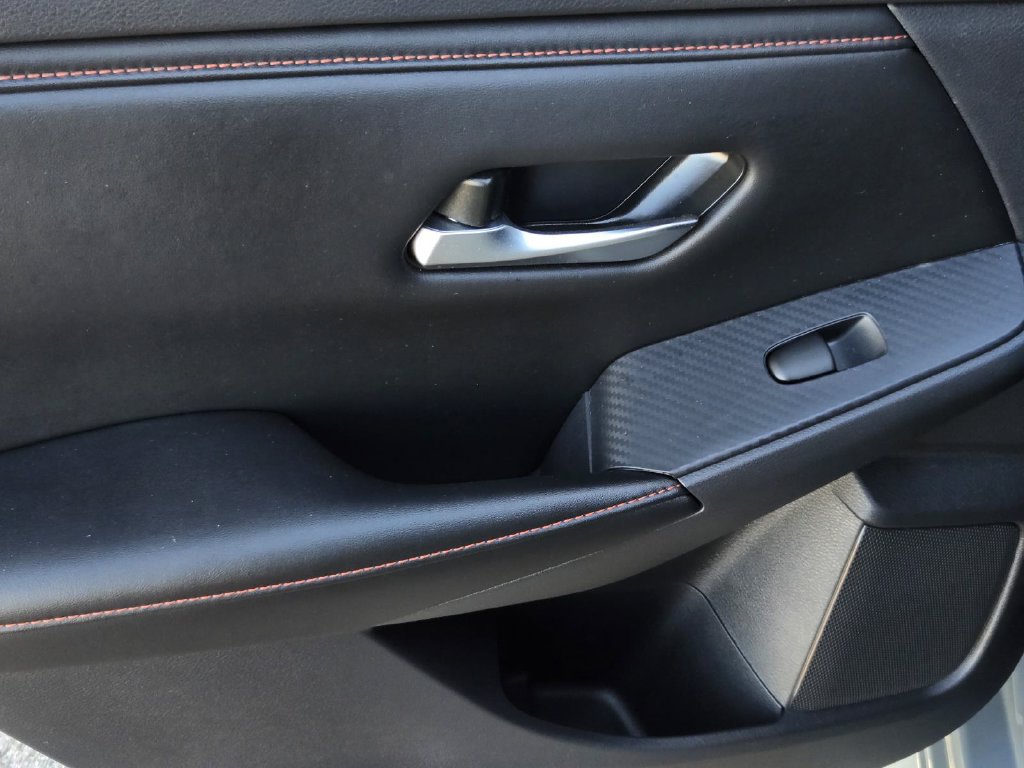 Certified 2024 Nissan Sentra SR FWD image 9