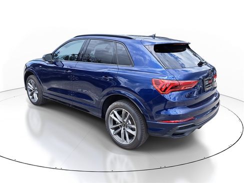 New 2025 Audi Q3 2.0T Premium image 3