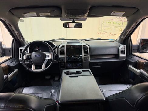 Used 2016 Ford F150 Lariat image 20