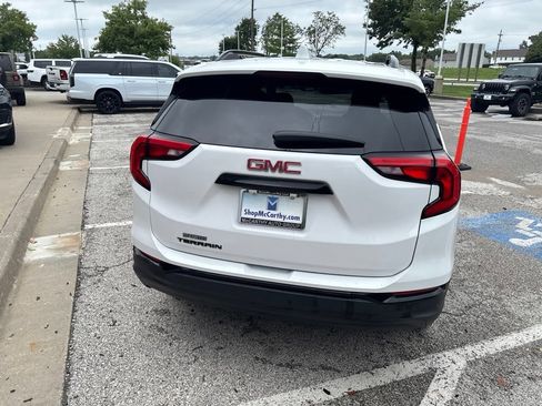 Used 2020 GMC Terrain SLE w/ Elevation Edition FWD image 24