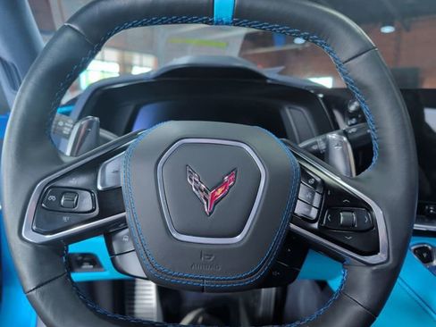 Used 2021 Chevrolet Corvette Stingray Premium Conv w/ Z51 Performance Package RWD image 16
