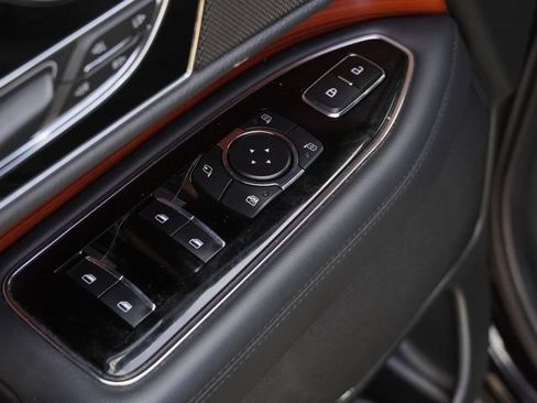 Used 2023 Lincoln Navigator Reserve AWD/4WD image 22