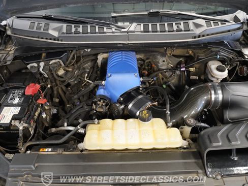 Used 2020 Ford F150 Lariat w/ Equipment Group 502A Luxury image 4