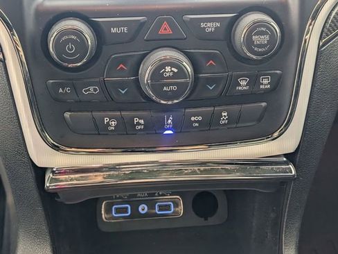 Used 2018 Jeep Grand Cherokee Trackhawk image 24