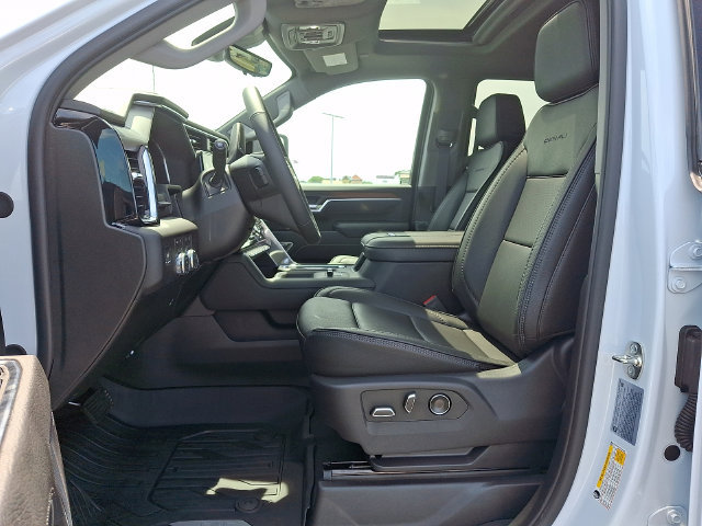 New 2026 GMC Sierra 2500 Denali w/ Denali Reserve Package AWD/4WD image 9