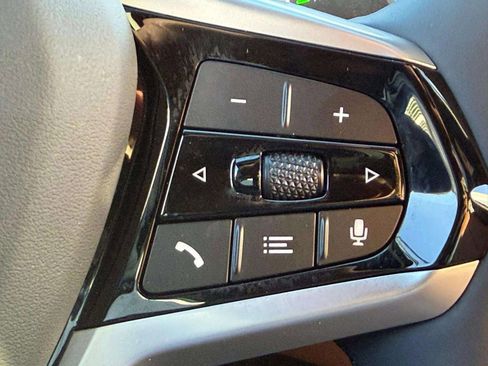 Used 2025 BMW 330i xDrive Sedan w/ M Sport Package image 16