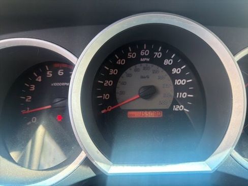 Used 2005 Toyota Tacoma 4x4 Double Cab image 12