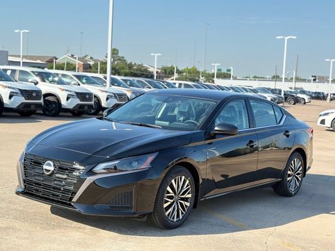 New 2026 Nissan Altima 2.5 SV FWD image 5