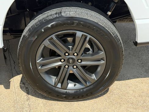Used 2023 Ford F150 Lariat AWD/4WD image 10