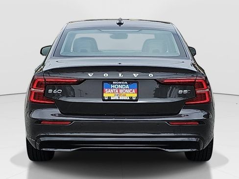 Used 2024 Volvo S60 B5 Core AWD/4WD image 6