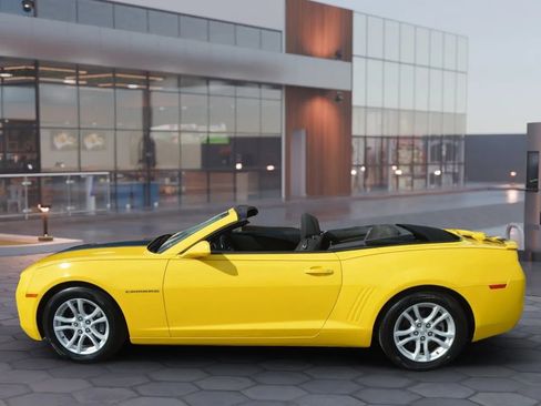 Used 2013 Chevrolet Camaro LT image 17