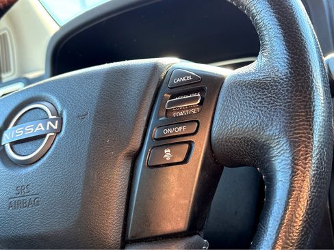 Used 2022 Nissan Frontier SV image 14