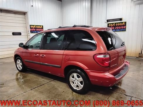 Used 2005 Dodge Caravan SXT FWD image 6