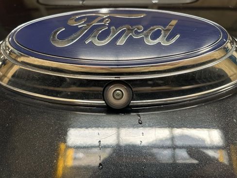 Used 2014 Ford F150 XLT w/ Equipment Group 302A Luxury image 9