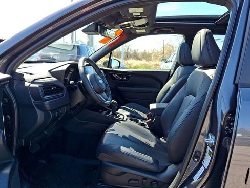 Used 2025 Subaru Forester Limited w/ Popular Package #2 image 17