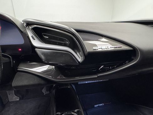 Used 2021 Ferrari SF90 Stradale image 30