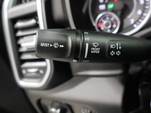 Certified 2025 RAM 1500 Big Horn AWD/4WD image 37