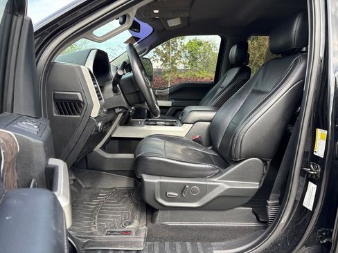 Used 2019 Ford F250 4x4 Crew Cab Super Duty image 30